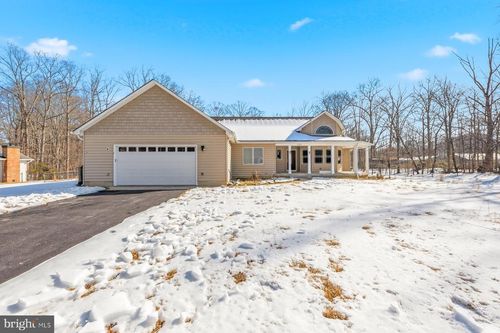 6890 Annapolis Woods Rd, LA PLATA, MD, 20646-5551 | Card Image