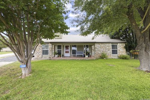 139 Eickenroht Rd, Ingram, TX, 78025-5514 | Card Image