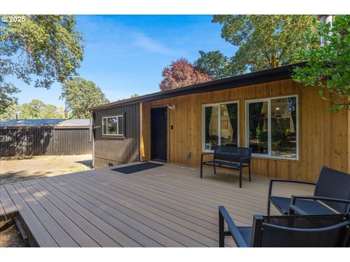 10580 Ne Fox Farm Rd, Dundee, OR, 97115-9119 | Card Image