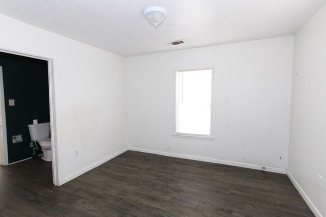 1607 State St, House other with 3 bedrooms, 1 bathrooms and null parking in Big Spring TX | Image 6