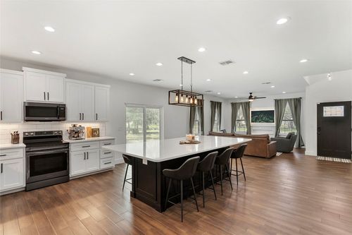 839 Cypress Ln, Cottonwood Shores, TX, 78657-9464 | Card Image