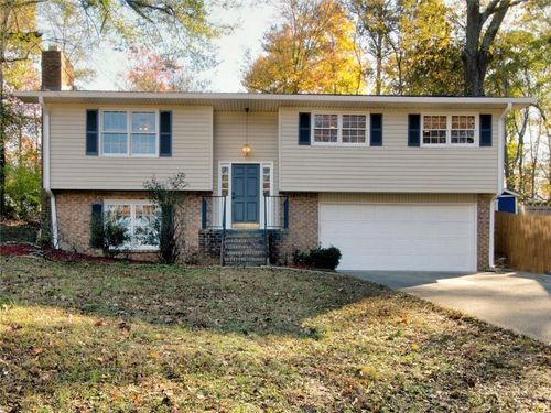 1304 Vine St Ne, Gainesville, GA, 30501-2538 | Card Image