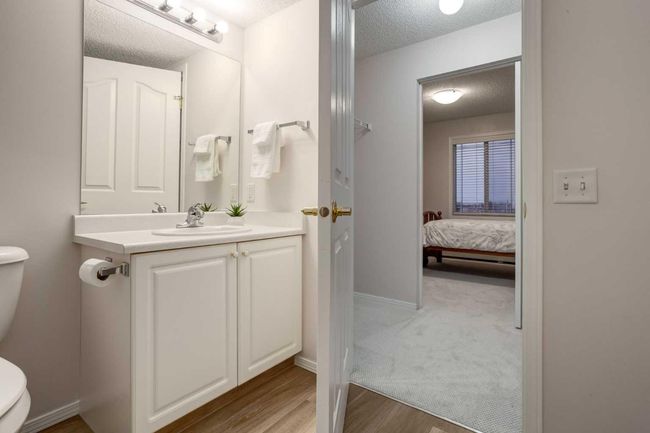 3414 - 3000 Millrise Pt Sw, Condo with 2 bedrooms, 2 bathrooms and 1 parking in Calgary AB | Image 17