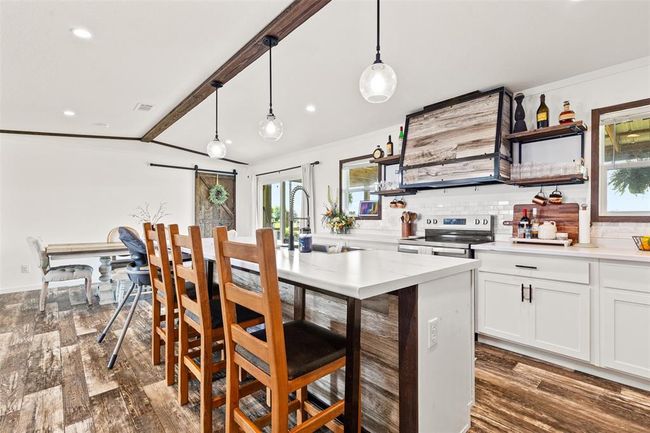 744 E Wiedemann Rd, Home with 4 bedrooms, 2 bathrooms and null parking in Flatonia TX | Image 6