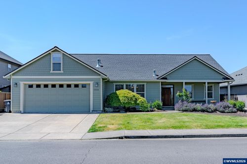 9692 Willamette St, Aumsville, OR, 97325-9624 | Card Image
