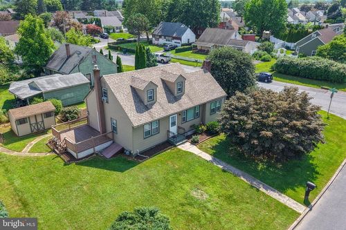 2928 Fischer Rd, EASTON, PA, 18045-2415 | Card Image