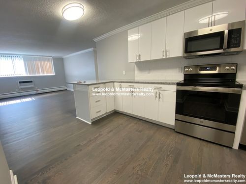 2-519 Washington, Brookline, MA, 02446 | Card Image