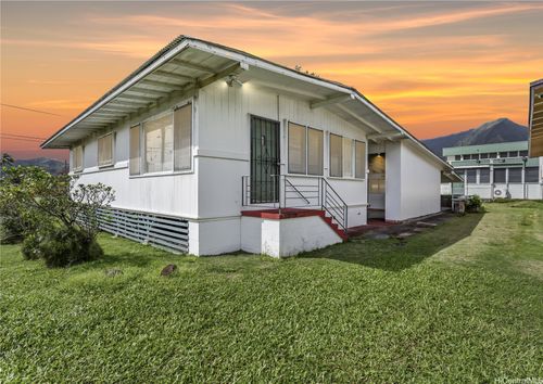 45-127 Waikapoki Rd, Kaneohe, HI, 96744-6303 | Card Image