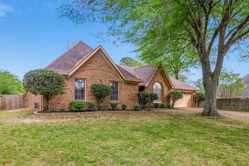 5076 Waters Edge Cv N, Memphis, TN, 38141-8537 | Card Image