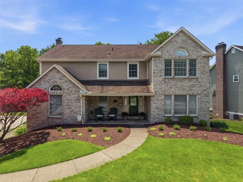 703 Willowcrest Dr, Gibsonia, PA, 15044-6026 | Card Image
