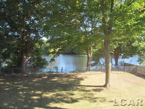 305 N Steer St, Addison, MI, 49220-9408 | Card Image