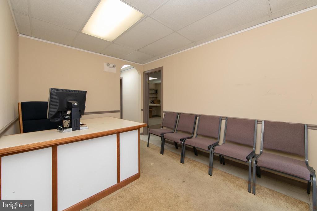 Commercial Lease in MARLTON 4