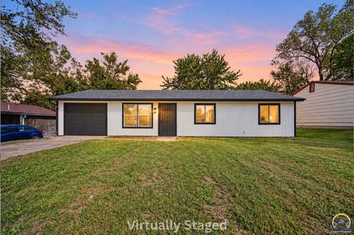 1830 Se 22nd St, Topeka, KS, 66605 | Card Image