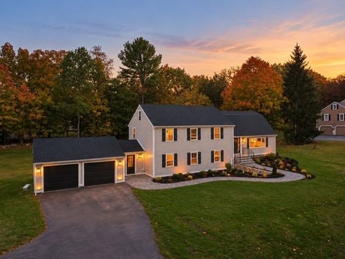 5 Townsend Rd, Lynnfield, MA, 01940 | Card Image