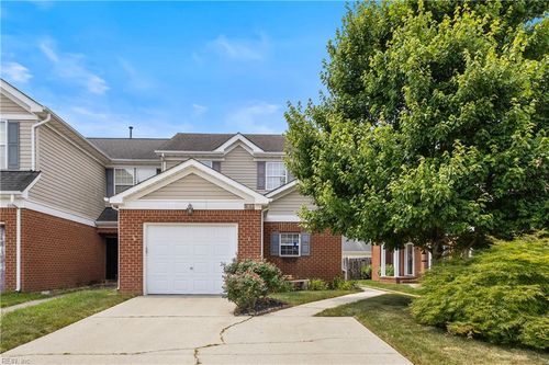 2531 Hartley St, Virginia Beach, VA, 23456-6555 | Card Image