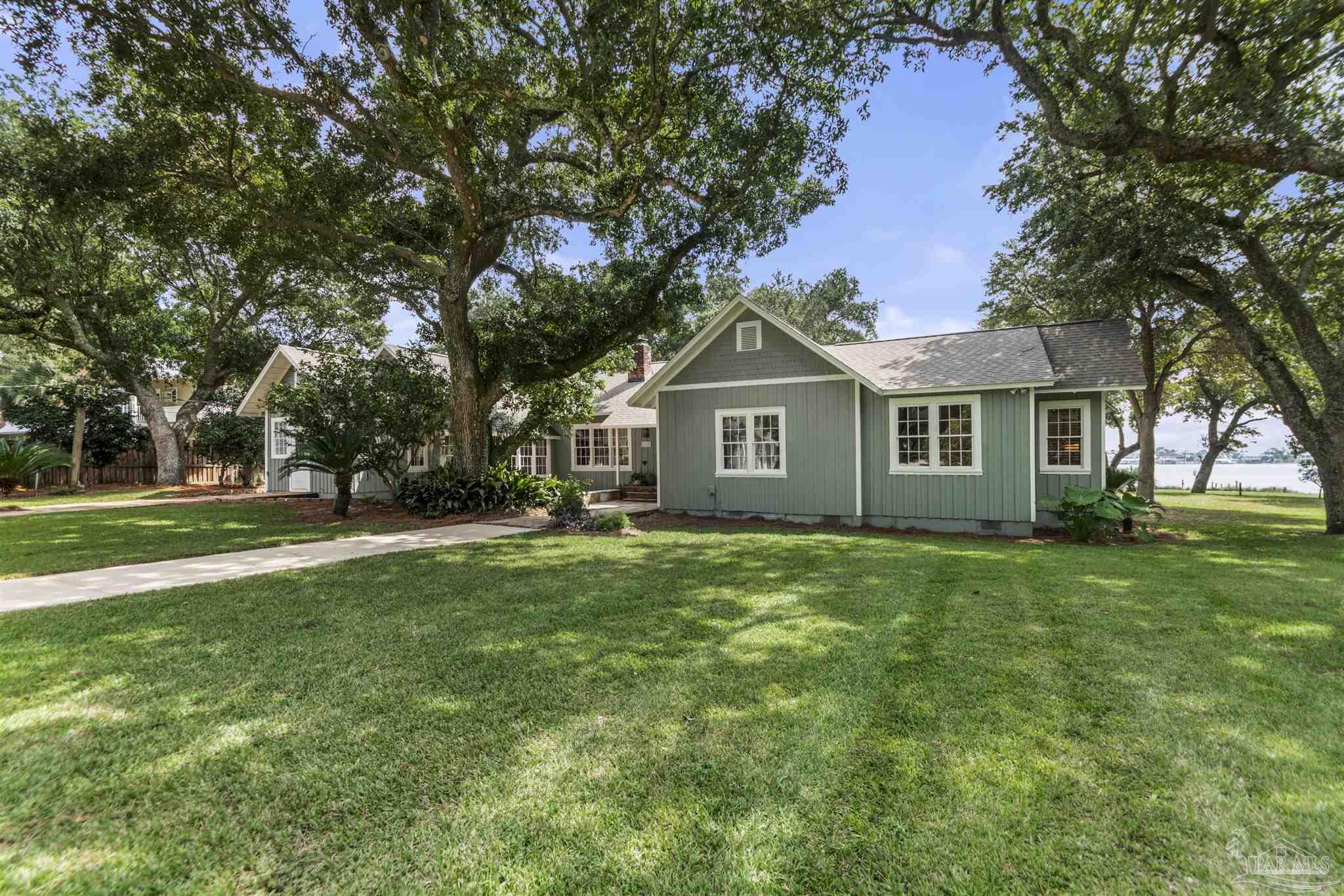 Innerarity Point Rd, Pensacola, FL 32507