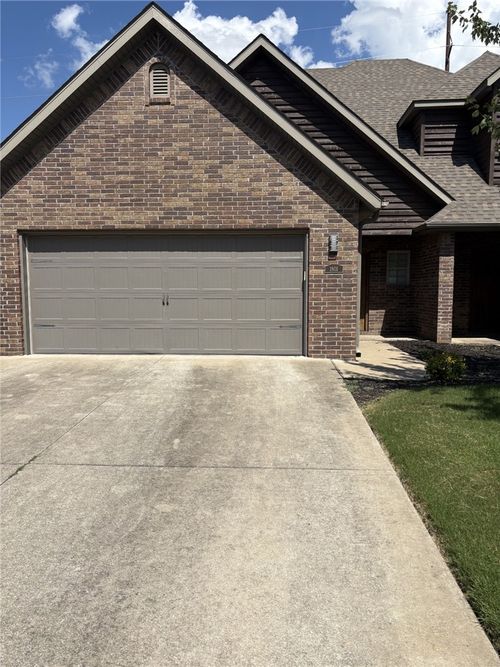 1801-1801 Sw Stonegrove Rd, Bentonville, AR, 72713-5193 | Card Image