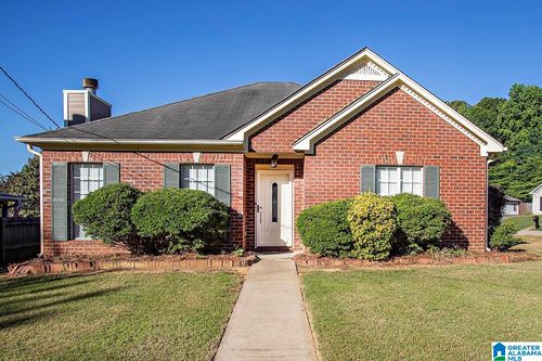 2045 Plantation Pkwy, MOODY, AL, 35004-3026 | Card Image