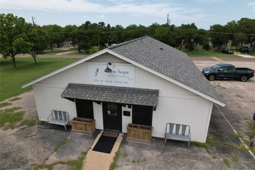 203 W New Hope Dr, Cedar Park, TX, 78613-6042 | Card Image