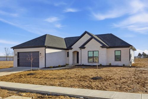 323 Mohegan Trl, Richmond, KY, 40475-8770 | Card Image