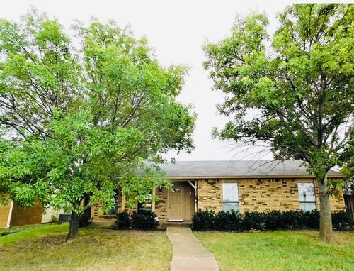 5625 Squires Dr, The Colony, TX, 75056-1405 | Card Image
