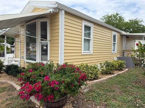 c20-6633 53rd Ave E, Bradenton, FL, 34203-6874 | Card Image