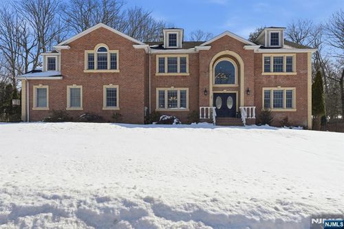 25 Page Dr, Oakland, NJ, 07436-2612 | Card Image