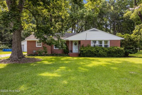 203 James St, Vanceboro, NC, 28586-7685 | Card Image