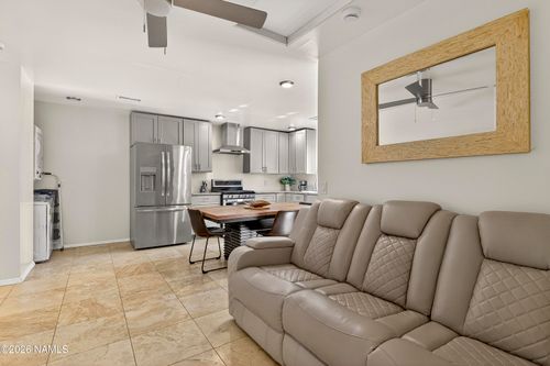 2-2800 N Ellen St, Flagstaff, AZ, 86004-3623 | Card Image