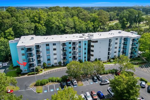 west-302-5001 Little River Rd, Myrtle Beach, SC, 29577-2478 | Card Image