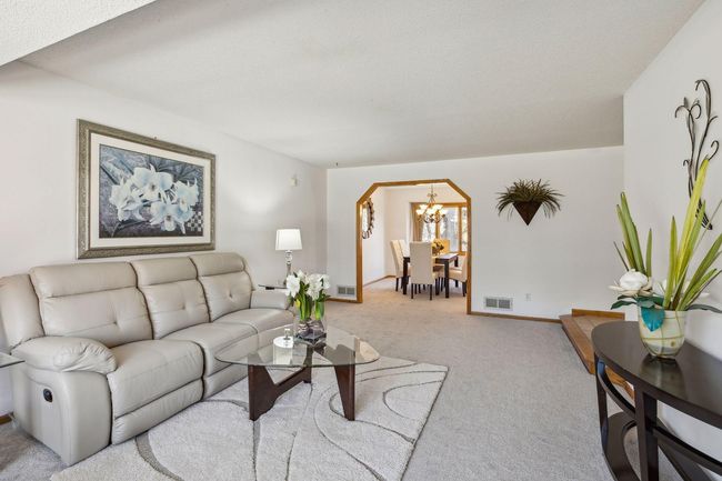 5929 Oxford St N, House other with 4 bedrooms, 4 bathrooms and null parking in Shoreview MN | Image 7