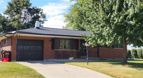 104 Oxford Dr, Greenville, OH, 45331-2921 | Card Image