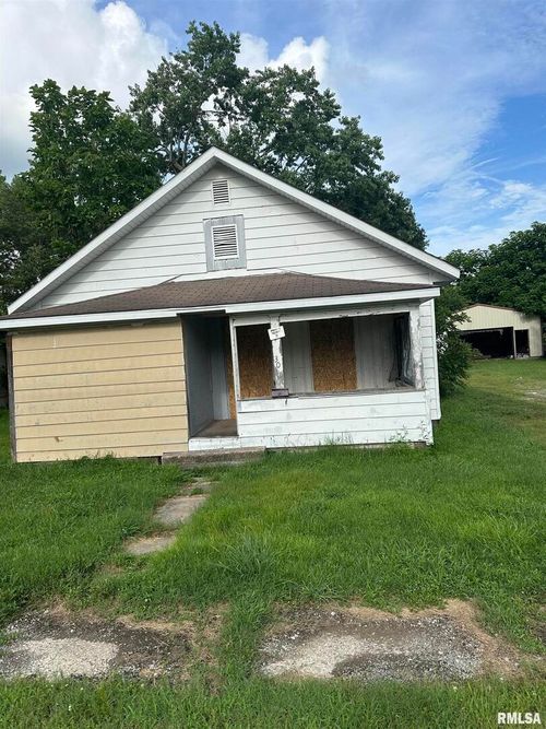 307 N Otis St, Marion, IL, 62959-3944 | Card Image