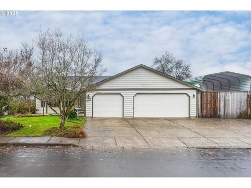 703 Nw 17th St, Battle Ground, WA, 98604-8020 | Card Image