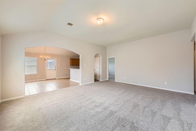 Living Room | Image 6