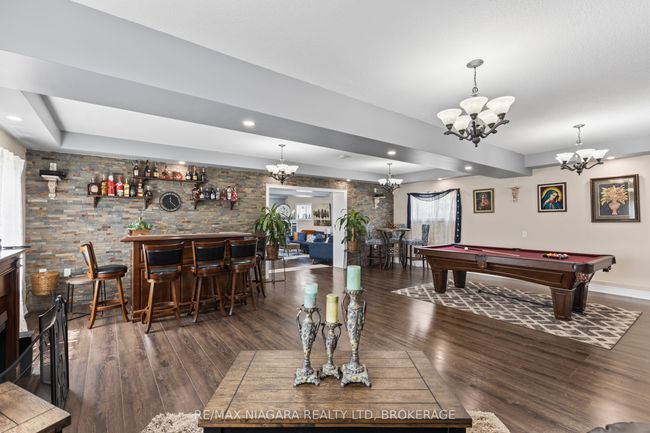 724 Line 3 Rd, House other with 4 bedrooms, 3 bathrooms and 20 parking in Niagara on the Lake ON | Image 23