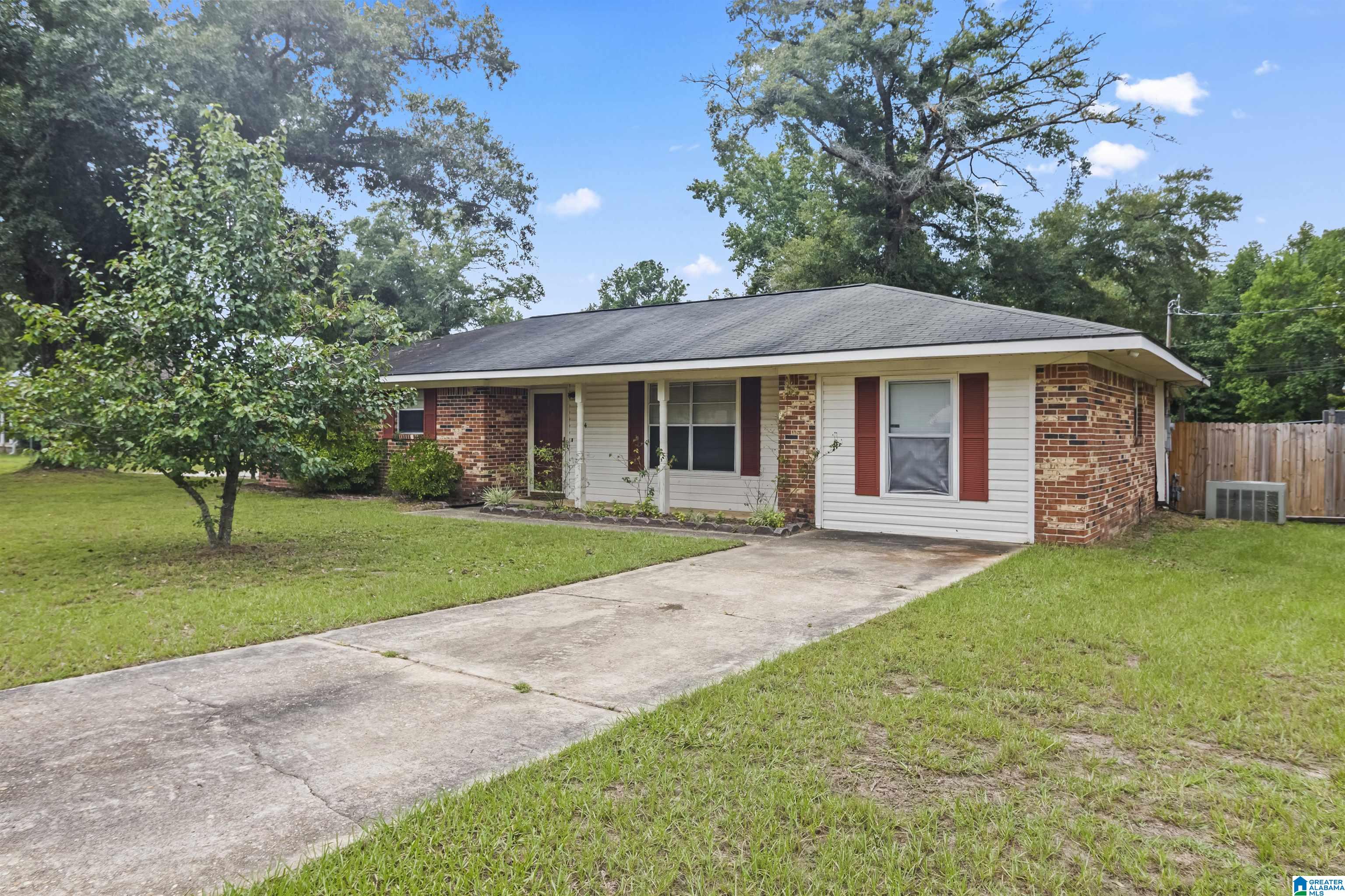Reese Ave, Elba, AL 36323