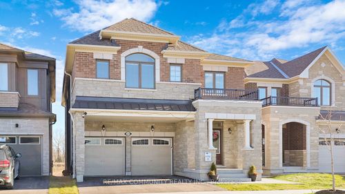 3279 Turnstone Blvd, Pickering, ON, L1X0M9 | Card Image