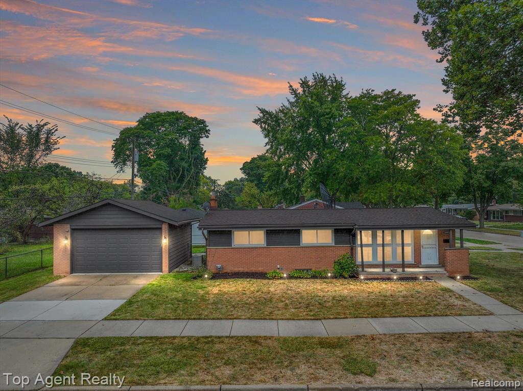 Northfield Blvd, Oak Park, MI 48237