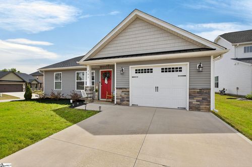 703 Burbrook Ln, Boiling Springs, SC, 29316-9358 | Card Image