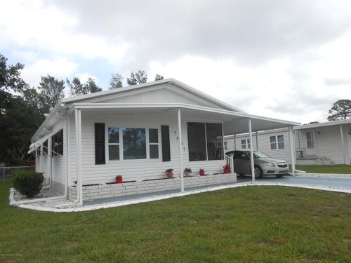 7507 Dinsmore St, Brooksville, FL, 34613-5966 | Card Image