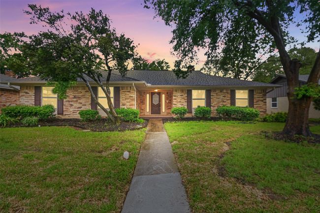 7716 La Risa Dr, House other with 4 bedrooms, 4 bathrooms and null parking in Dallas TX | Image 29