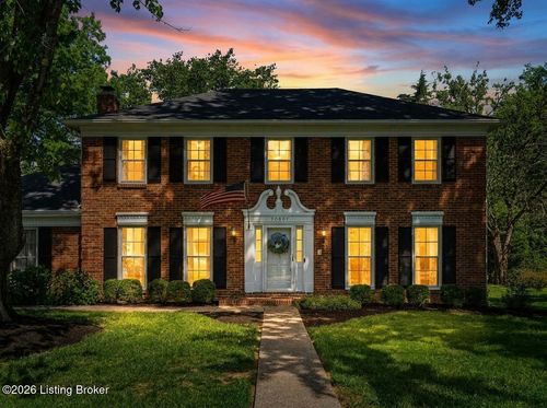 10801 Tattenham Ln, Douglass Hills, KY, 40243-1643 | Card Image