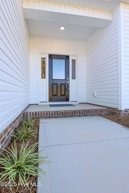 144 Bobwhite Cir, Cape Carteret, NC, 28584-9776 | Card Image