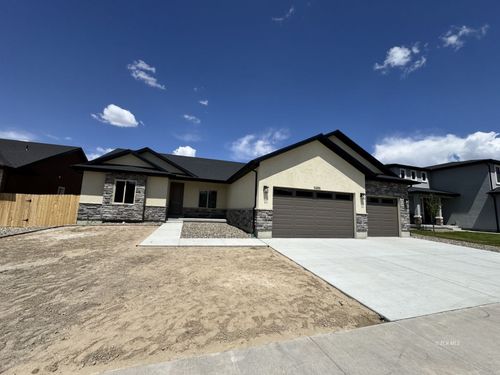 5-5305 Marla Dr, Winnemucca, NV, 89445-4163 | Card Image
