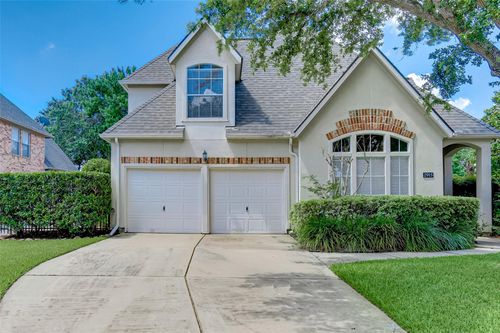 2915 Monet Dr, Sugar Land, TX, 77479-1435 | Card Image