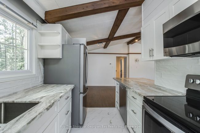 2249 Tiny Beaches Rd S, House other with 3 bedrooms, 2 bathrooms and 6 parking in Tiny ON | Image 26