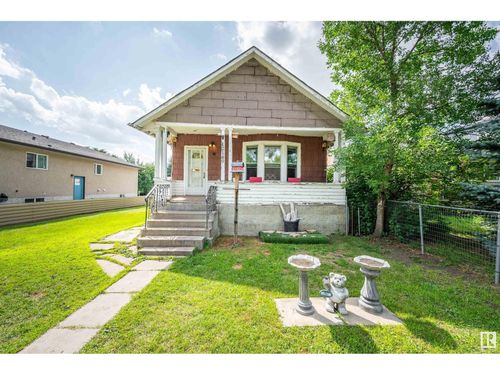 12140 105 St Nw, Edmonton, AB, T5G2N7 | Card Image