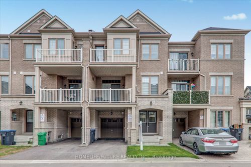 44 Haymarket Dr, Brampton, ON, L7A5C1 | Card Image