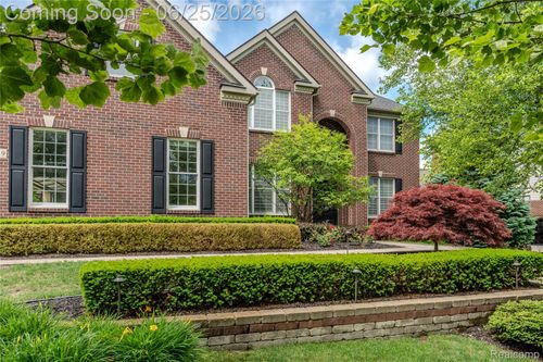 50719 Amesburg Dr, Novi, MI, 48374-2560 | Card Image